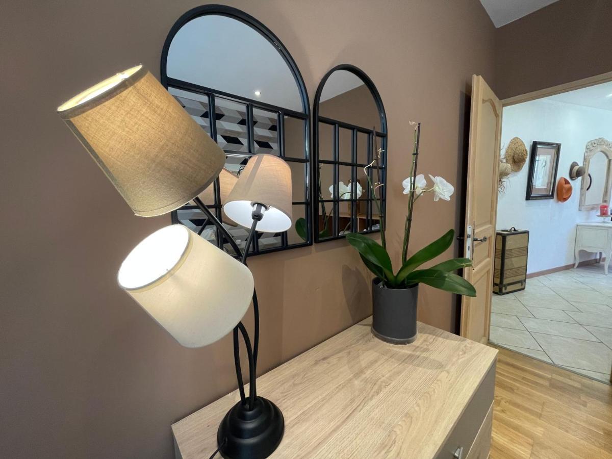Bed and Breakfast Le Calme De La Garrigue Russan Экстерьер фото
