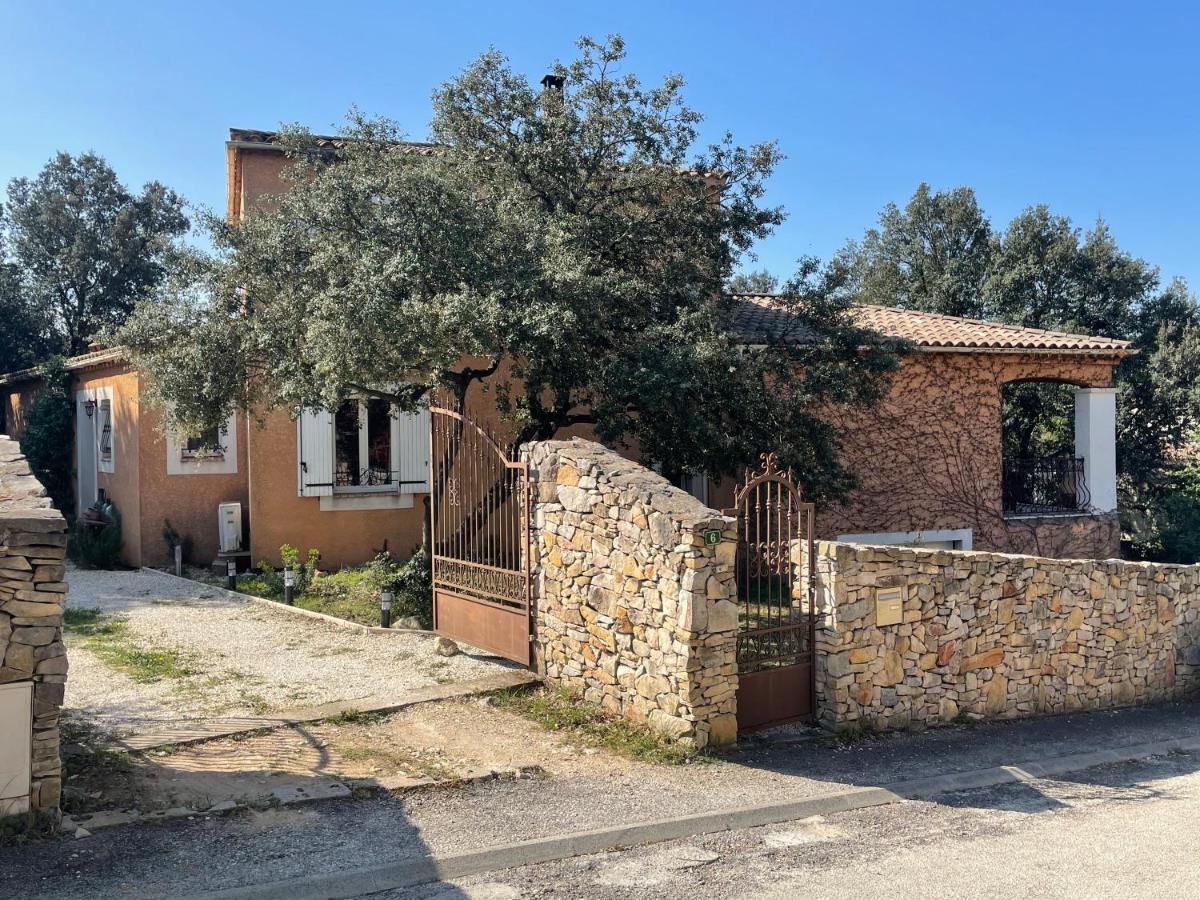Bed and Breakfast Le Calme De La Garrigue Russan Экстерьер фото